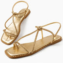 Rasteirinha Feminina Sérina™ com Strass Sofisticação e Conforto em Cada Passo