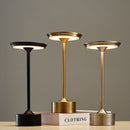 Luminária de Mesa Minimalista