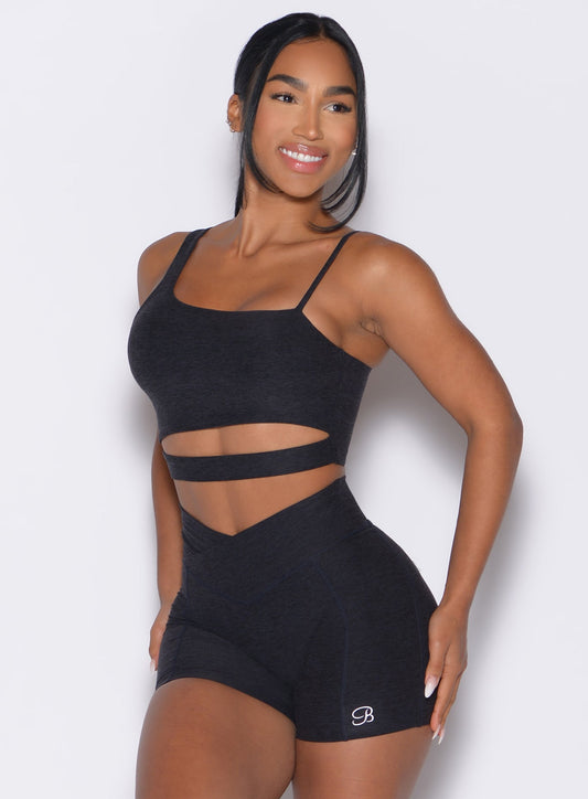 Soutien con abertura asimétrica