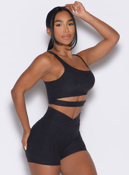 Soutien con abertura asimétrica