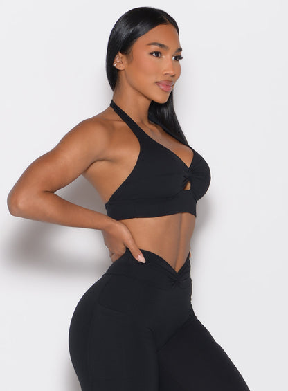 Sujetador con nudo y espalda descubierta