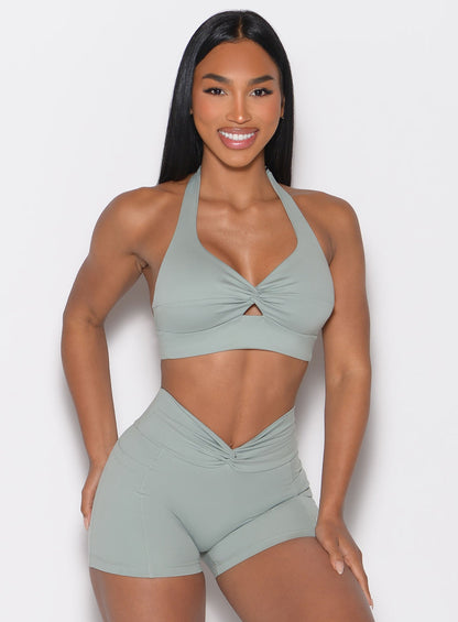 Sujetador con nudo y espalda descubierta