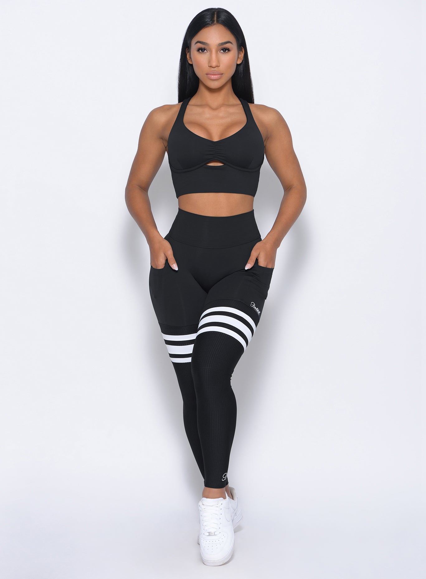 Realizar elevaciones de muslo