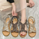 Sandália LumiStrass™ Rasteirinha com Aplicação em Strass – Luxo Absoluto, Conforto Inigualável e Brilho que Impressiona