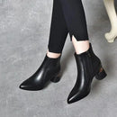 Bota Montana™ em Couro Sustentável - A Mistura Perfeita Entre o Estilo Country e Urbano!