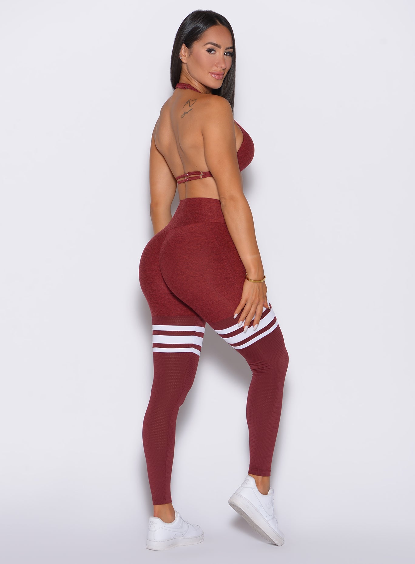 Medias altas tipo “scrunch” para muslos