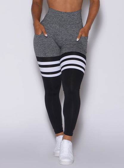 Medias altas tipo “Scrunch” para muslos