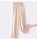 Conjunto Suzana de Camisa Floral + Calça Pantalona / Você Mulher Florescendo em Estilo e Elegância!